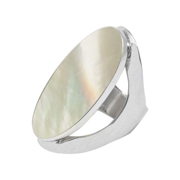 White Gold Mother of Pearl Oval Ring