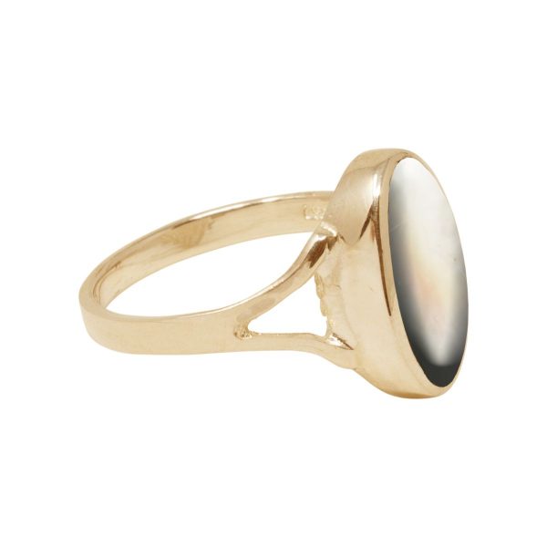 Yellow Gold Mother of Pearl Oval Ring