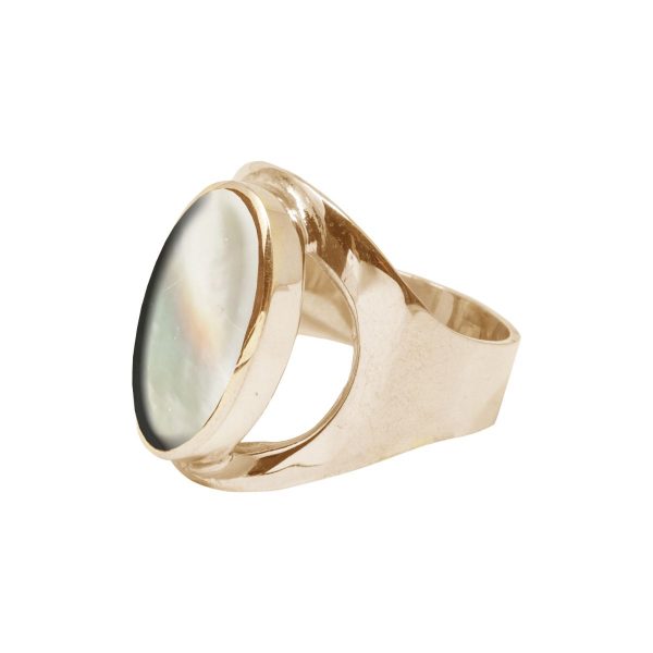 Yellow Gold Mother of Pearl Oval Ring