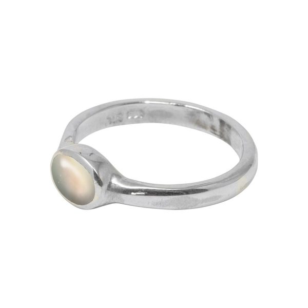 Silver Mother of Pearl Oval Ring