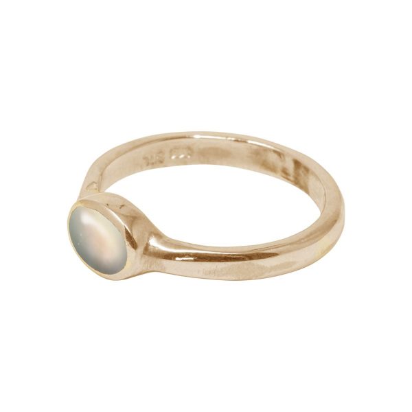 Yellow Gold Mother of Pearl Oval Ring