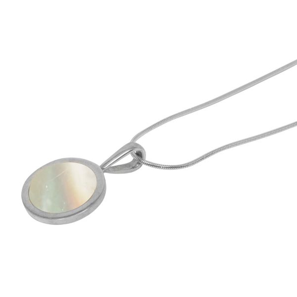 White Gold Mother of Pearl Round Pendant