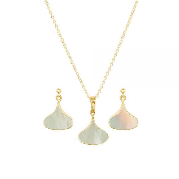 Yellow Gold Mother of Pearl Pendant and Earring Set